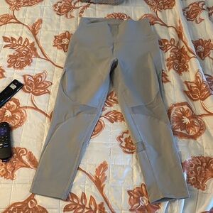 ALO Yoga Gray Leggings